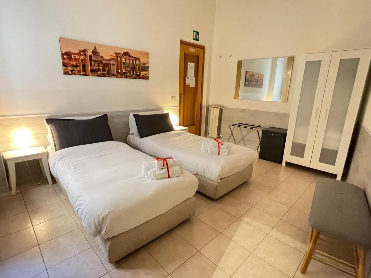 Roman Holidays Rooms Otranto Exterior foto