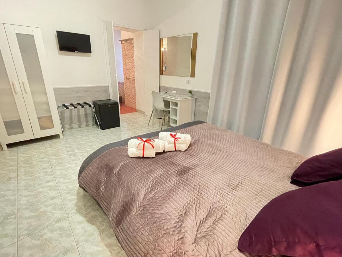 Roman Holidays Rooms Otranto Exterior foto